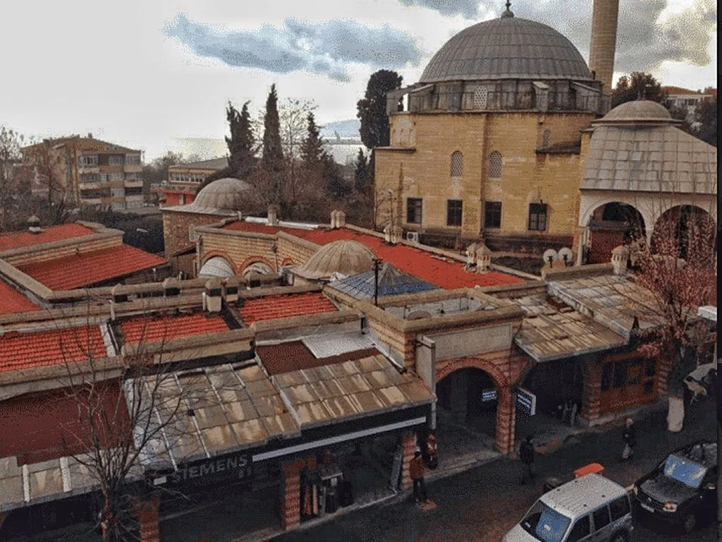 RÜSTEM PAŞA KÜLLİYESİ