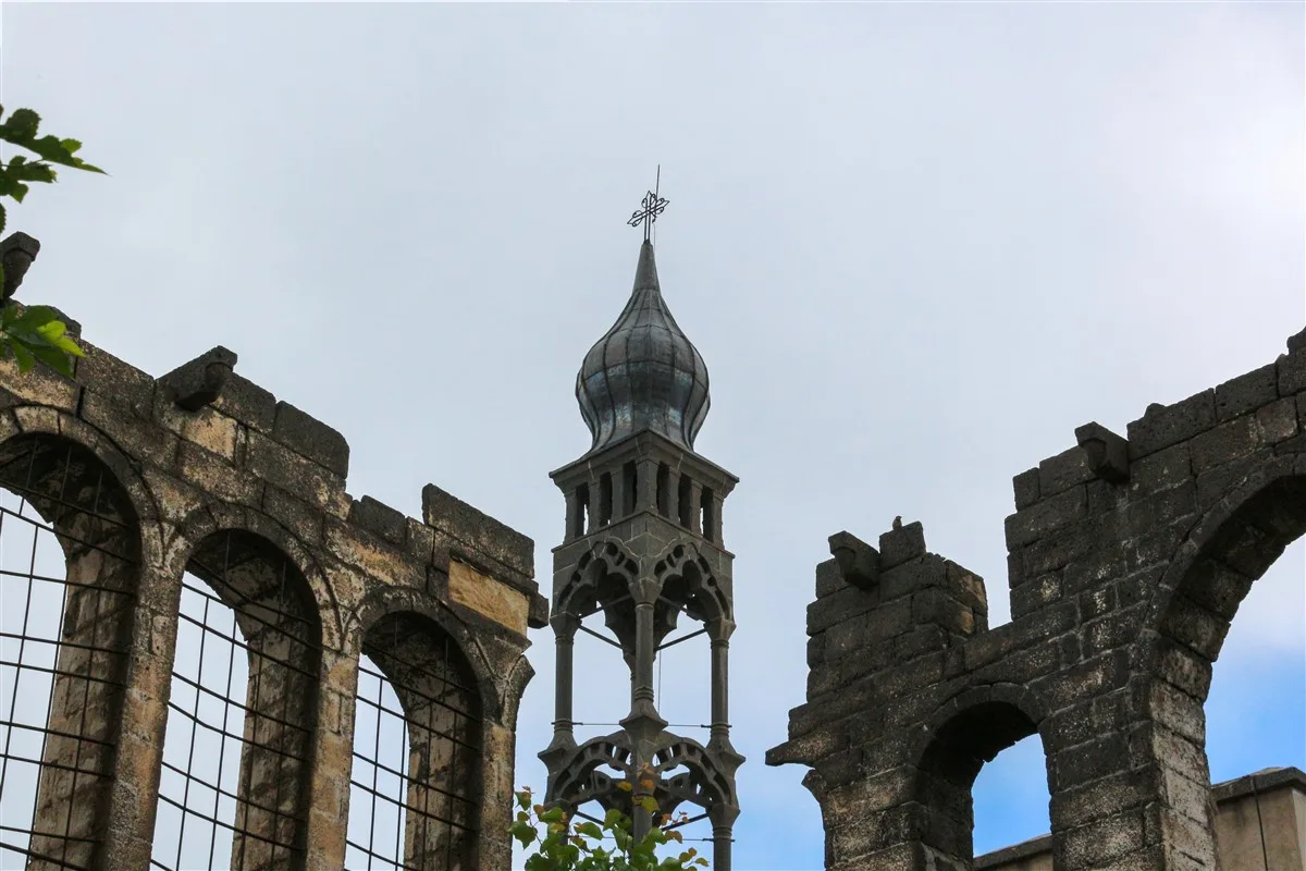 Surp Giragos Ermeni Kilisesi