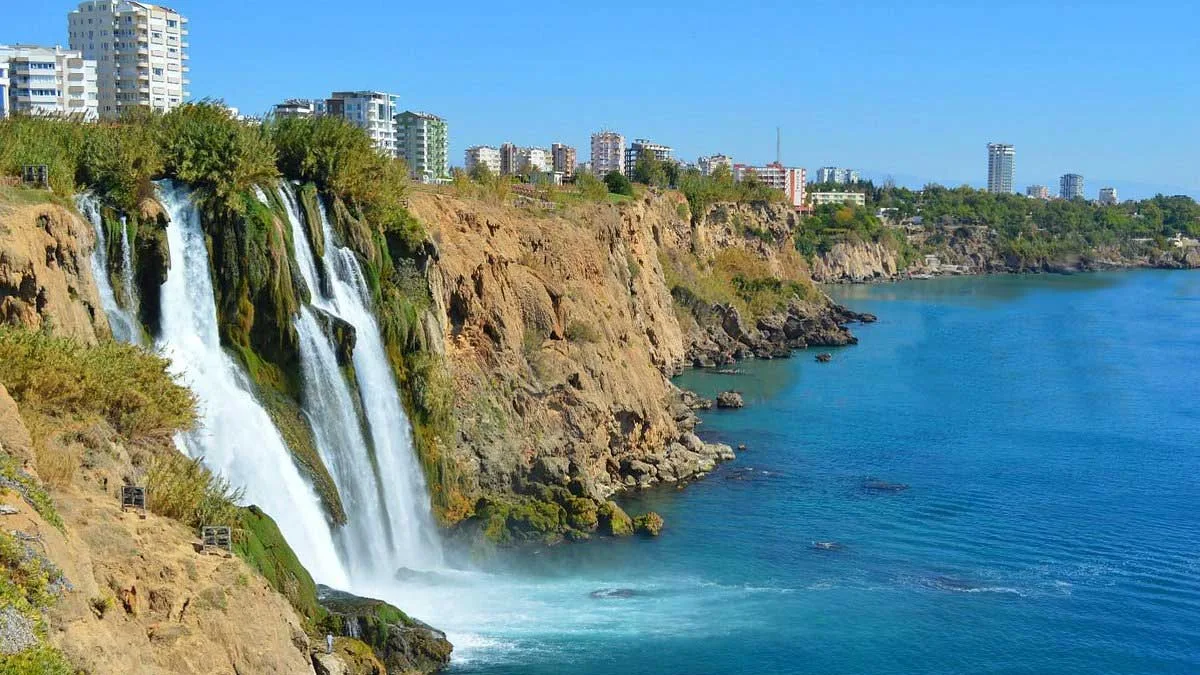 Aşağı Düden Şelalesi