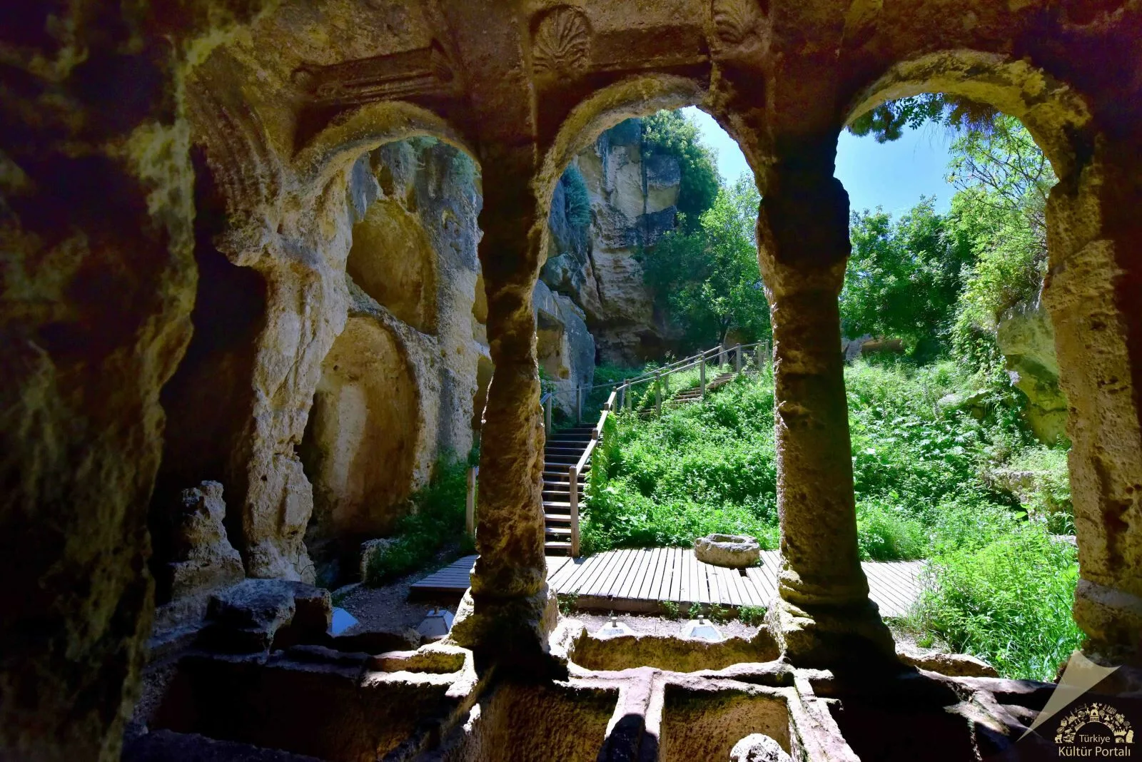 Vespasianus - Titus Tüneli