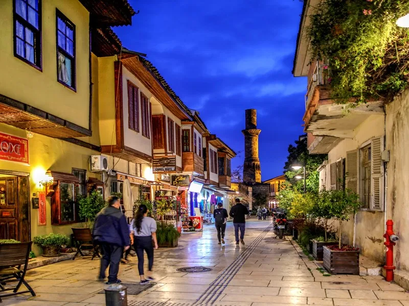KALEİÇİ ( OLD TOWN)