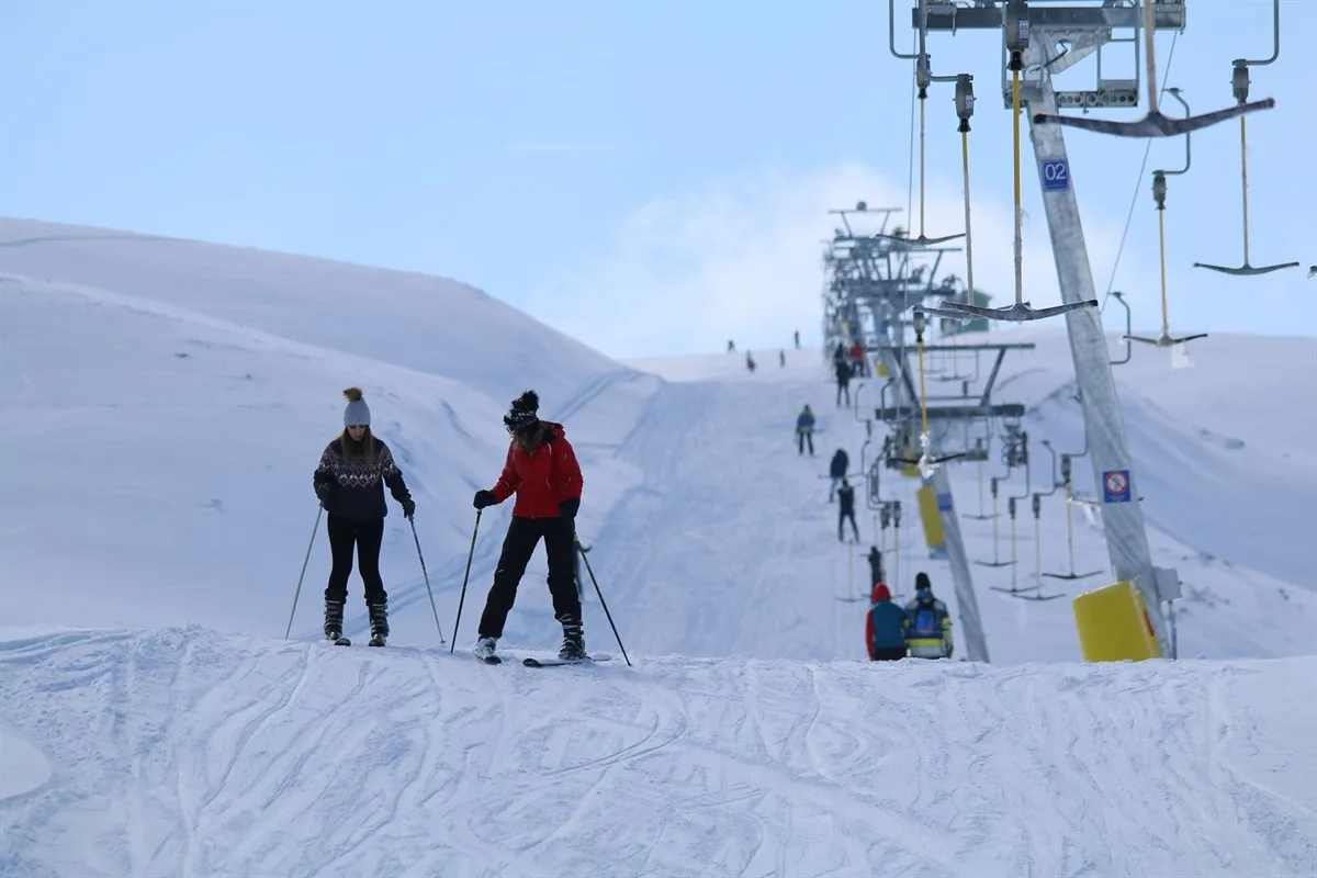 BAŞÇİFTLİK KAYAK MERKEZİ