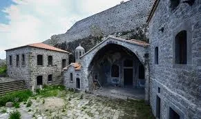 KIZLAR ( PANAGİA THEOKEPHASTROS) MANASTIRI