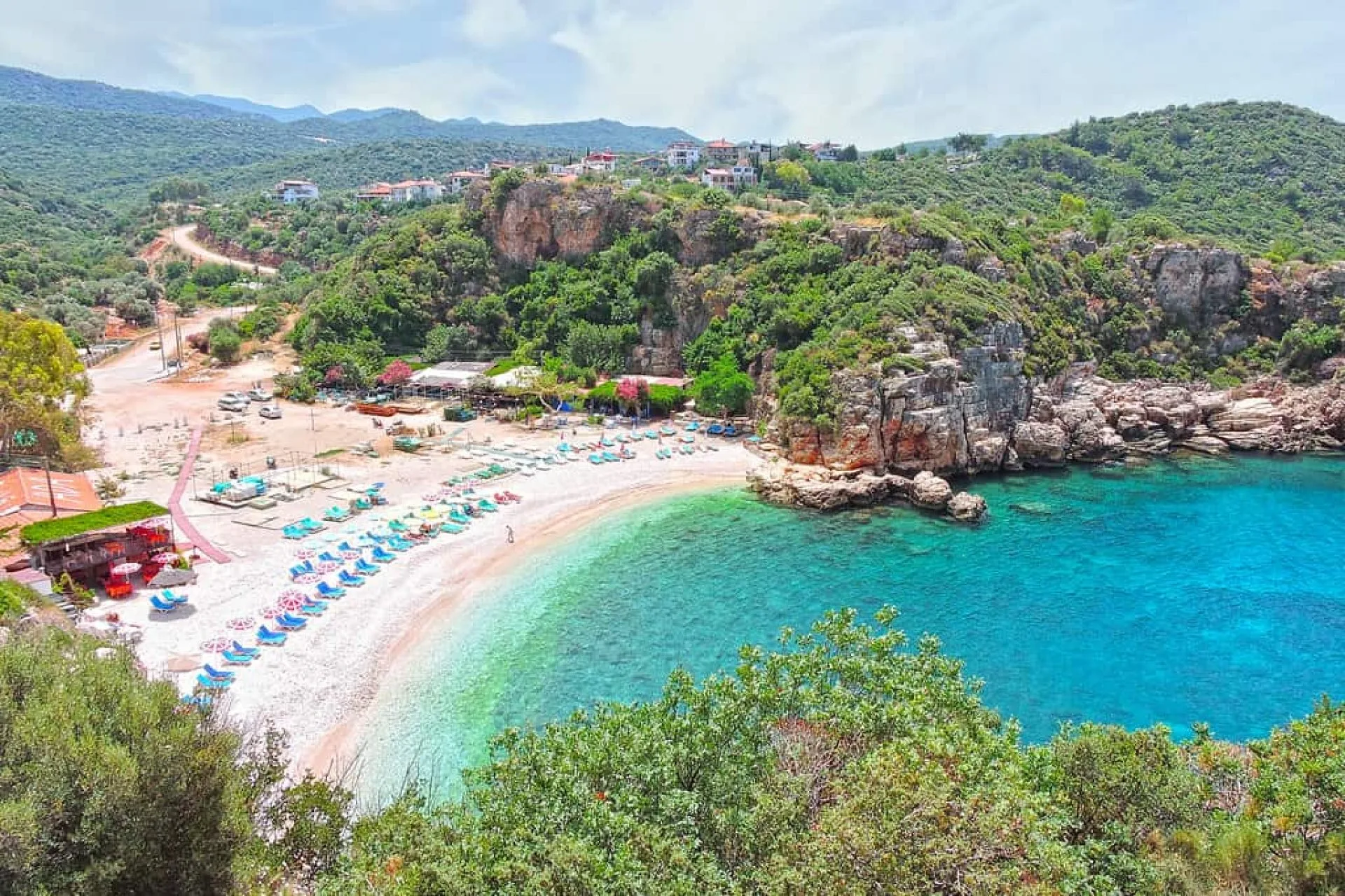 BÜYÜK ÇAKIL PLAJI